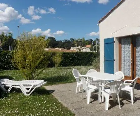 Appartement Saint Palais Sur - Maison Mitoyenne De Avec Piscine Et Court De Tennis Puyraveau