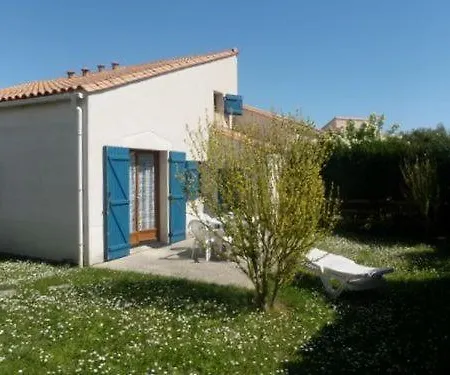 Appartement Saint Palais Sur - Maison Mitoyenne De Avec Piscine Et Court De Tennis *